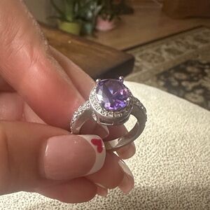 Elegant Purple Gemstone Silver Ring
